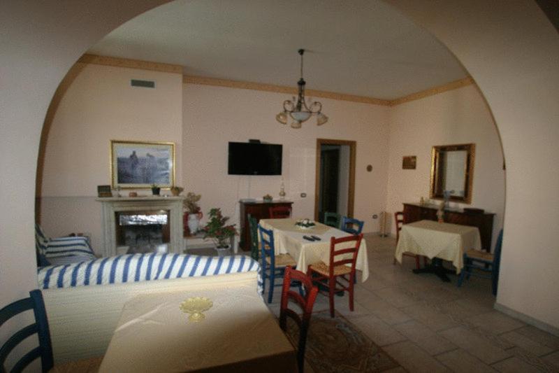 Tavernola - Locanda Di Campagna Battipaglia Luaran gambar