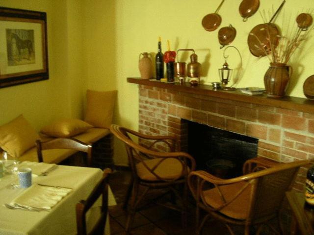 Tavernola - Locanda Di Campagna Battipaglia Luaran gambar
