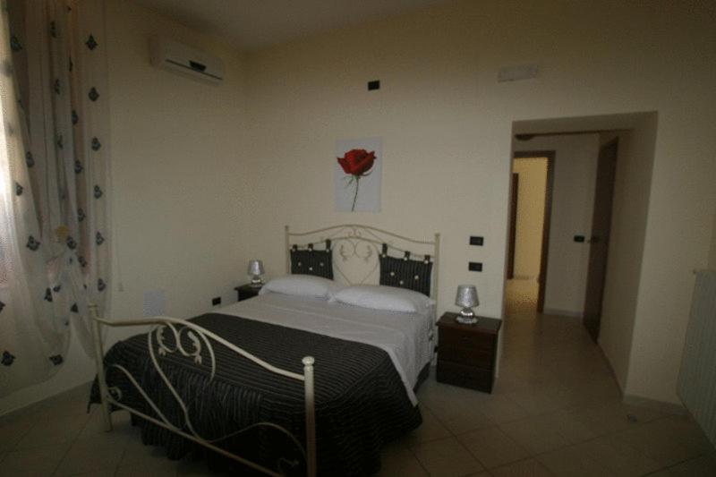 Tavernola - Locanda Di Campagna Battipaglia Luaran gambar